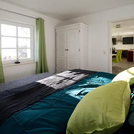 Auf Der Schleusenhalbinsel