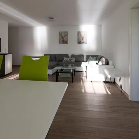 Auf Der Schleusenhalbinsel